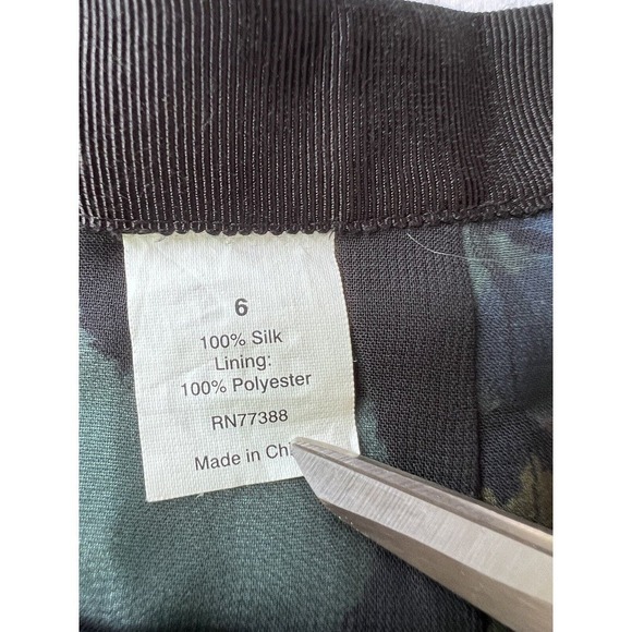 J. Crew Factory Silk Floral Green Blue Mini Skirt Lined size 6 Office Beach - Picture 5 of 8